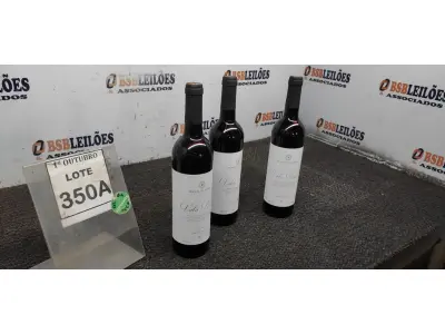 LOTE 350 - 03 GARRAFAS DE VINHO TINTO VALA REAL PORTUGUÊS SAFRA 2019 750ML. (NO ESTADO) ATENÇÃO! FAZER A VISITAÇÃO ANTES DE ARREMATAR, NÃO SABEMOS SE FUNCIONA, LEILÃO NÃO TEM GARANTIA E NEM DEVOLUÇÃO, SUJEITO A POSSÍVEIS AVARIAS VISÍVEIS/OCULTAS E/OU AUSÊNCIA DE COMPONENTES.