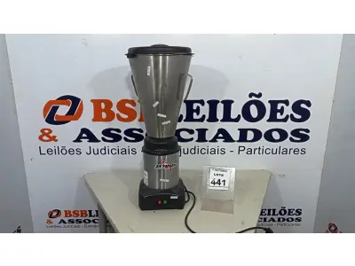 LOTE 441 - 01 LIQUIDIFICADOR INDUSTRIAL MARCA SKYMSEN. (NO ESTADO) ATENÇÃO! FAZER A VISITAÇÃO ANTES DE ARREMATAR, NÃO SABEMOS SE FUNCIONA, LEILÃO NÃO TEM GARANTIA E NEM DEVOLUÇÃO, SUJEITO A POSSÍVEIS AVARIAS VISÍVEIS/OCULTAS E/OU AUSÊNCIA DE COMPONENTES.