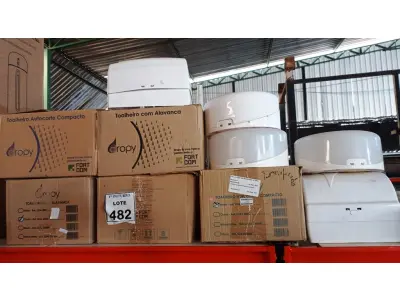 LOTE 482 - 01 LOTE COM VÁRIOS DISPENSES DE PAPEL. (NO ESTADO) ATENÇÃO! FAZER A VISITAÇÃO ANTES DE ARREMATAR, NÃO SABEMOS SE FUNCIONA, LEILÃO NÃO TEM GARANTIA E NEM DEVOLUÇÃO, SUJEITO A POSSÍVEIS AVARIAS VISÍVEIS/OCULTAS E/OU AUSÊNCIA DE COMPONENTES.