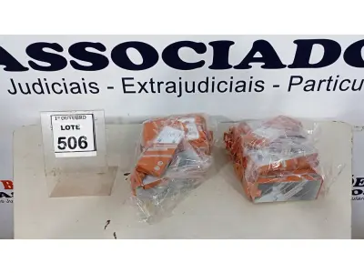 LOTE 506 - 01 LOTE COM GRANDE QUANTIDADE DE FONES DE OUVIDO. (NO ESTADO) ATENÇÃO! FAZER A VISITAÇÃO ANTES DE ARREMATAR, NÃO SABEMOS SE FUNCIONA, LEILÃO NÃO TEM GARANTIA E NEM DEVOLUÇÃO, SUJEITO A POSSÍVEIS AVARIAS VISÍVEIS/OCULTAS E/OU AUSÊNCIA DE COMPONENTES.
