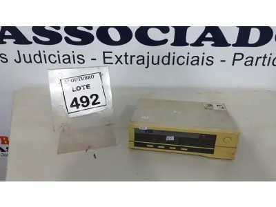 LOTE 492 - 01 SWITCH KVM ATEM MASTER VIEW. (NO ESTADO) ATENÇÃO! FAZER A VISITAÇÃO ANTES DE ARREMATAR, NÃO SABEMOS SE FUNCIONA, LEILÃO NÃO TEM GARANTIA E NEM DEVOLUÇÃO, SUJEITO A POSSÍVEIS AVARIAS VISÍVEIS/OCULTAS E/OU AUSÊNCIA DE COMPONENTES.