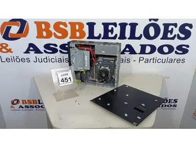 LOTE 451 - 01 CPU MARCA POSITIVO COM 8GB MEMÓRIA COM SSD E HD. (NO ESTADO) ATENÇÃO! FAZER A VISITAÇÃO ANTES DE ARREMATAR, NÃO SABEMOS SE FUNCIONA, LEILÃO NÃO TEM GARANTIA E NEM DEVOLUÇÃO, SUJEITO A POSSÍVEIS AVARIAS VISÍVEIS/OCULTAS E/OU AUSÊNCIA DE COMPONENTES.