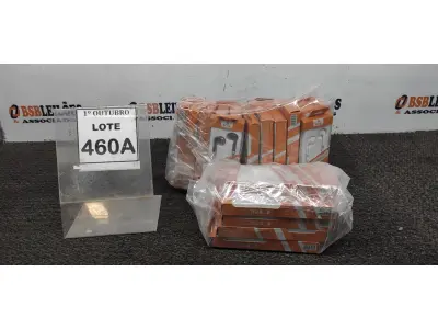 LOTE 460 - 01 LOTE COM GRANDE QUANTIDADE DE FONES DE OUVIDO. (NO ESTADO) ATENÇÃO! FAZER A VISITAÇÃO ANTES DE ARREMATAR, NÃO SABEMOS SE FUNCIONA, LEILÃO NÃO TEM GARANTIA E NEM DEVOLUÇÃO, SUJEITO A POSSÍVEIS AVARIAS VISÍVEIS/OCULTAS E/OU AUSÊNCIA DE COMPONENTES.