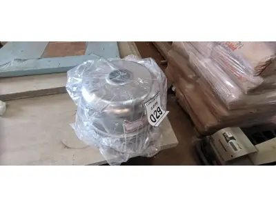 LOTE 029 - 06 CUBAS EM INOX REDONDAS 150MM. (NO ESTADO) ATENÇÃO! FAZER A VISITAÇÃO ANTES DE ARREMATAR, NÃO SABEMOS SE FUNCIONA, LEILÃO NÃO TEM GARANTIA E NEM DEVOLUÇÃO, SUJEITO A POSSÍVEIS AVARIAS VISÍVEIS/OCULTAS E/OU AUSÊNCIA DE COMPONENTES.