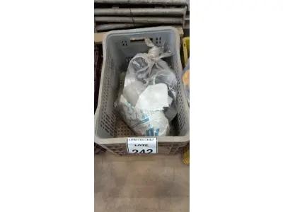 LOTE 242 - 01 SACO COM DUTOS DE VENTILAÇÃO E BOTAS EMBORRACHADAS. (CAIXA ORGANIZADORA NAO INCLUSA) (NO ESTADO) ATENÇÃO! FAZER A VISITAÇÃO ANTES DE ARREMATAR, NÃO SABEMOS SE FUNCIONA, LEILÃO NÃO TEM GARANTIA E NEM DEVOLUÇÃO, SUJEITO A POSSÍVEIS AVARIAS VISÍVEIS/OCULTAS E/OU AUSÊNCIA DE COMPONENTES.