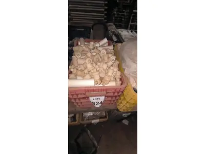 LOTE 324 - 01 LOTE COM COIFAS DE BORRACHA 40X1/2 E PEDAÇOS PEQUENOS DE CANO. (CAIXA ORGANIZADORA NAO INCLUSA) (NO ESTADO) ATENÇÃO! FAZER A VISITAÇÃO ANTES DE ARREMATAR, NÃO SABEMOS SE FUNCIONA, LEILÃO NÃO TEM GARANTIA E NEM DEVOLUÇÃO, SUJEITO A POSSÍVEIS AVARIAS VISÍVEIS/OCULTAS E/OU AUSÊNCIA DE COMPONENTES.