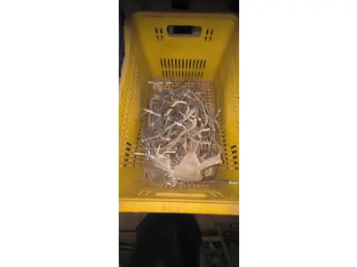 LOTE 293 - 01 LOTE COM GANCHOS EM FERRO. (CAIXA ORGANIZADORA NAO INCLUSA) (NO ESTADO) ATENÇÃO! FAZER A VISITAÇÃO ANTES DE ARREMATAR, NÃO SABEMOS SE FUNCIONA, LEILÃO NÃO TEM GARANTIA E NEM DEVOLUÇÃO, SUJEITO A POSSÍVEIS AVARIAS VISÍVEIS/OCULTAS E/OU AUSÊNCIA DE COMPONENTES.