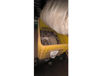 LOTE 325 - 01 LOTE COM UNIÃO UNIVERSAL PARA TUBOS DE CONDOLENTES. (CAIXA ORGANIZADORA NAO INCLUSA)