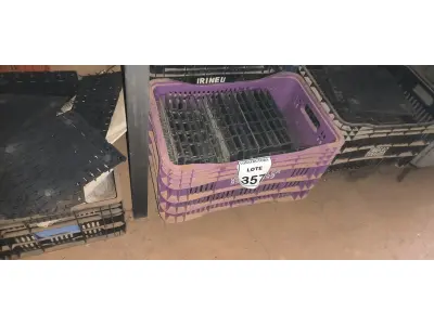 LOTE 357 - 01 LOTE COM PLACAS EM PVC PARA QUADROS ELÉTRICOS. (CAIXA ORGANIZADORA NAO INCLUSA) (NO ESTADO) ATENÇÃO! FAZER A VISITAÇÃO ANTES DE ARREMATAR, NÃO SABEMOS SE FUNCIONA, LEILÃO NÃO TEM GARANTIA E NEM DEVOLUÇÃO, SUJEITO A POSSÍVEIS AVARIAS VISÍVEIS/OCULTAS E/OU AUSÊNCIA DE COMPONENTES.