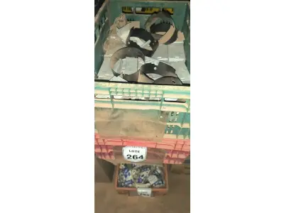 LOTE 264 - 01 LOTE COM COM CAIXAS DE TOMADA PARA PERFILADO. (CAIXA ORGANIZADORA NAO INCLUSA) (NO ESTADO) ATENÇÃO! FAZER A VISITAÇÃO ANTES DE ARREMATAR, NÃO SABEMOS SE FUNCIONA, LEILÃO NÃO TEM GARANTIA E NEM DEVOLUÇÃO, SUJEITO A POSSÍVEIS AVARIAS VISÍVEIS/OCULTAS E/OU AUSÊNCIA DE COMPONENTES.