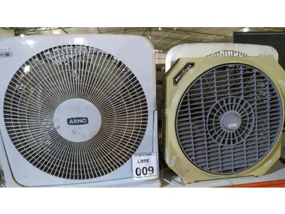 LOTE 009 - 04 VENTILADORES MARCAS E MODELOS DIVERSOS. (NO ESTADO) ATENÇÃO! FAZER A VISITAÇÃO ANTES DE ARREMATAR, NÃO SABEMOS SE FUNCIONA, LEILÃO NÃO TEM GARANTIA E NEM DEVOLUÇÃO, SUJEITO A POSSÍVEIS AVARIAS VISÍVEIS/OCULTAS E/OU AUSÊNCIA DE COMPONENTES.