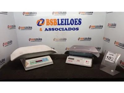 LOTE 103 - 02 BALANÇAS PEDIÁTRICAS. (NO ESTADO) ATENÇÃO! FAZER A VISITAÇÃO ANTES DE ARREMATAR, NÃO SABEMOS SE FUNCIONA, LEILÃO NÃO TEM GARANTIA E NEM DEVOLUÇÃO, SUJEITO A POSSÍVEIS AVARIAS VISÍVEIS/OCULTAS E/OU AUSÊNCIA DE COMPONENTES.