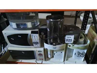 LOTE 025 - 02 PURIFICADORES DE ÁGUA MARCA IBBL, 02 MICRO-ONDAS, 01 CAFETEIRA E 01 UMIDIFICADOR. (NO ESTADO) ATENÇÃO! FAZER A VISITAÇÃO ANTES DE ARREMATAR, NÃO SABEMOS SE FUNCIONA, LEILÃO NÃO TEM GARANTIA E NEM DEVOLUÇÃO, SUJEITO A POSSÍVEIS AVARIAS VISÍVEIS/OCULTAS E/OU AUSÊNCIA DE COMPONENTES.