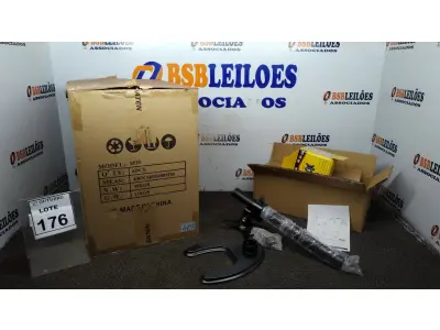 LOTE 176 - 01 CAIXA COM 06 SUPORTES PARA MONITORES MARCA DATEN. (NO ESTADO) ATENÇÃO! FAZER A VISITAÇÃO ANTES DE ARREMATAR, NÃO SABEMOS SE FUNCIONA, LEILÃO NÃO TEM GARANTIA E NEM DEVOLUÇÃO, SUJEITO A POSSÍVEIS AVARIAS VISÍVEIS/OCULTAS E/OU AUSÊNCIA DE COMPONENTES.