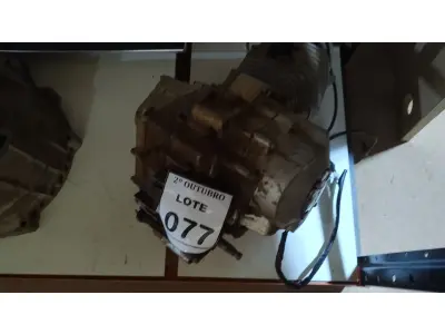 LOTE 077 - 01 MOTOR DE MOTO. (NO ESTADO) ATENÇÃO! FAZER A VISITAÇÃO ANTES DE ARREMATAR, NÃO SABEMOS SE FUNCIONA, LEILÃO NÃO TEM GARANTIA E NEM DEVOLUÇÃO, SUJEITO A POSSÍVEIS AVARIAS VISÍVEIS/OCULTAS E/OU AUSÊNCIA DE COMPONENTES.