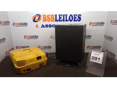 LOTE 091 - 01 PROJETOR MARCA EPSON E 01 CAIXA DE SOM MARCA SONY. (NO ESTADO) ATENÇÃO! FAZER A VISITAÇÃO ANTES DE ARREMATAR, NÃO SABEMOS SE FUNCIONA, LEILÃO NÃO TEM GARANTIA E NEM DEVOLUÇÃO, SUJEITO A POSSÍVEIS AVARIAS VISÍVEIS/OCULTAS E/OU AUSÊNCIA DE COMPONENTES.