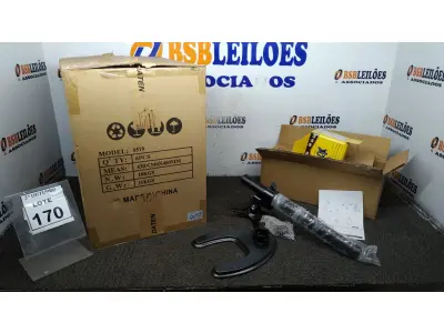 LOTE 170 - 01 CAIXA COM 06 SUPORTES PARA MONITORES MARCA DATEN. (NO ESTADO) ATENÇÃO! FAZER A VISITAÇÃO ANTES DE ARREMATAR, NÃO SABEMOS SE FUNCIONA, LEILÃO NÃO TEM GARANTIA E NEM DEVOLUÇÃO, SUJEITO A POSSÍVEIS AVARIAS VISÍVEIS/OCULTAS E/OU AUSÊNCIA DE COMPONENTES.