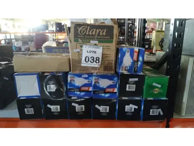 LOTE 038 - 01 LOTE COM GRANDE QUANTIDADE DE LÂMPADAS E BOCAIS DE MARCAS E MODELOS DIVERSOS. (NO ESTADO) ATENÇÃO! FAZER A VISITAÇÃO ANTES DE ARREMATAR, NÃO SABEMOS SE FUNCIONA, LEILÃO NÃO TEM GARANTIA E NEM DEVOLUÇÃO, SUJEITO A POSSÍVEIS AVARIAS VISÍVEIS/OCULTAS E/OU AUSÊNCIA DE COMPONENTES.