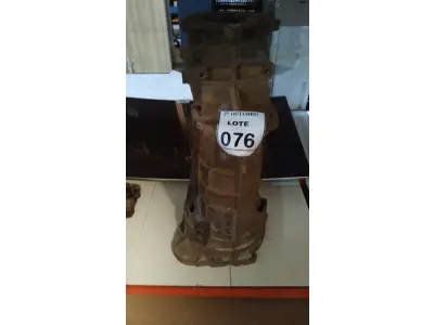 LOTE 076 - 01 CÂMBIO DE RANGER 4X4. (NO ESTADO) ATENÇÃO! FAZER A VISITAÇÃO ANTES DE ARREMATAR, NÃO SABEMOS SE FUNCIONA, LEILÃO NÃO TEM GARANTIA E NEM DEVOLUÇÃO, SUJEITO A POSSÍVEIS AVARIAS VISÍVEIS/OCULTAS E/OU AUSÊNCIA DE COMPONENTES.