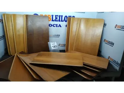 LOTE 183 - 20 PEÇAS DE MADEIRA. (NO ESTADO) ATENÇÃO! FAZER A VISITAÇÃO ANTES DE ARREMATAR, NÃO SABEMOS SE FUNCIONA, LEILÃO NÃO TEM GARANTIA E NEM DEVOLUÇÃO, SUJEITO A POSSÍVEIS AVARIAS VISÍVEIS/OCULTAS E/OU AUSÊNCIA DE COMPONENTES.