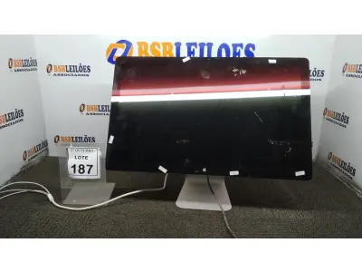 LOTE 187 - 01 IMAC APPLE. (NO ESTADO) ATENÇÃO! FAZER A VISITAÇÃO ANTES DE ARREMATAR, NÃO SABEMOS SE FUNCIONA, LEILÃO NÃO TEM GARANTIA E NEM DEVOLUÇÃO, SUJEITO A POSSÍVEIS AVARIAS VISÍVEIS/OCULTAS E/OU AUSÊNCIA DE COMPONENTES.