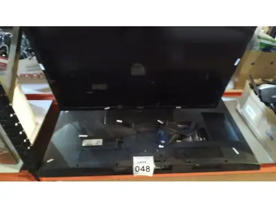 LOTE 048 - 01 TV LCD 47’’ MARCA LG E 01 TV LCD 40’’ MARCA PHILCO. (NO ESTADO) ATENÇÃO! FAZER A VISITAÇÃO ANTES DE ARREMATAR, NÃO SABEMOS SE FUNCIONA, LEILÃO NÃO TEM GARANTIA E NEM DEVOLUÇÃO, SUJEITO A POSSÍVEIS AVARIAS VISÍVEIS/OCULTAS E/OU AUSÊNCIA DE COMPONENTES.