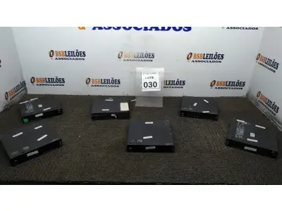 LOTE 030 - 06 MINIS CPU MARCA LENOVO. (NO ESTADO) ATENÇÃO! FAZER A VISITAÇÃO ANTES DE ARREMATAR, NÃO SABEMOS SE FUNCIONA, LEILÃO NÃO TEM GARANTIA E NEM DEVOLUÇÃO, SUJEITO A POSSÍVEIS AVARIAS VISÍVEIS/OCULTAS E/OU AUSÊNCIA DE COMPONENTES.