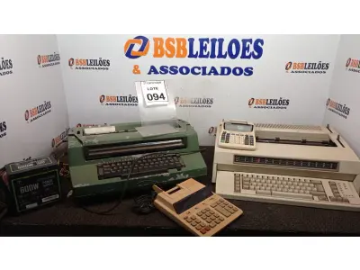 LOTE 094 - 01 MÁQUINA DE ESCREVER ELETRÔNICA, 01 MÁQUINA DE ESCREVER, 02 CALCULADORAS E 01 FONTE DE PC. (NO ESTADO) ATENÇÃO! FAZER A VISITAÇÃO ANTES DE ARREMATAR, NÃO SABEMOS SE FUNCIONA, LEILÃO NÃO TEM GARANTIA E NEM DEVOLUÇÃO, SUJEITO A POSSÍVEIS AVARIAS VISÍVEIS/OCULTAS E/OU AUSÊNCIA DE COMPONENTES.