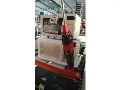 LOTE 167 - 02 MICRO-ONDAS MARCA ELECTROLUX E 01 ASPIRADOR DE PÓ MARCA PHILCO. (NO ESTADO) ATENÇÃO! FAZER A VISITAÇÃO ANTES DE ARREMATAR, NÃO SABEMOS SE FUNCIONA, LEILÃO NÃO TEM GARANTIA E NEM DEVOLUÇÃO, SUJEITO A POSSÍVEIS AVARIAS VISÍVEIS/OCULTAS E/OU AUSÊNCIA DE COMPONENTES.