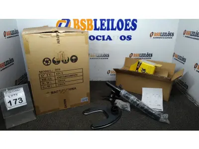 LOTE 173 - 01 CAIXA COM 06 SUPORTES PARA MONITORES MARCA DATEN. (NO ESTADO) ATENÇÃO! FAZER A VISITAÇÃO ANTES DE ARREMATAR, NÃO SABEMOS SE FUNCIONA, LEILÃO NÃO TEM GARANTIA E NEM DEVOLUÇÃO, SUJEITO A POSSÍVEIS AVARIAS VISÍVEIS/OCULTAS E/OU AUSÊNCIA DE COMPONENTES.