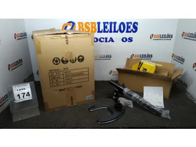 LOTE 174 - 01 CAIXA COM 06 SUPORTES PARA MONITORES MARCA DATEN. (NO ESTADO) ATENÇÃO! FAZER A VISITAÇÃO ANTES DE ARREMATAR, NÃO SABEMOS SE FUNCIONA, LEILÃO NÃO TEM GARANTIA E NEM DEVOLUÇÃO, SUJEITO A POSSÍVEIS AVARIAS VISÍVEIS/OCULTAS E/OU AUSÊNCIA DE COMPONENTES.