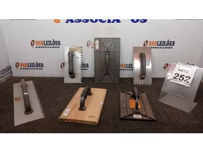 LOTE 252 - 06 DESEMPENADEIRAS DE MODELOS DIVERSOS. (NO ESTADO) ATENÇÃO! FAZER A VISITAÇÃO ANTES DE ARREMATAR, NÃO SABEMOS SE FUNCIONA, LEILÃO NÃO TEM GARANTIA E NEM DEVOLUÇÃO, SUJEITO A POSSÍVEIS AVARIAS VISÍVEIS/OCULTAS E/OU AUSÊNCIA DE COMPONENTES.