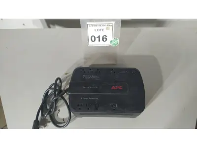 LOTE 016 - 01 NOBREAK BACK APC ES-550. (NO ESTADO EM QUE SE ENCONTRA. SUJEITO A AVARIAS OCULTAS/VISÍVEIS.)