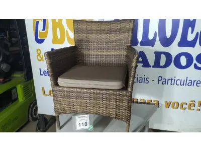 LOTE 118 - 01 CADEIRA DE JARDIM. (NO ESTADO EM QUE SE ENCONTRA. SUJEITO A AVARIAS OCULTAS/VISÍVEIS.) BF8659Y