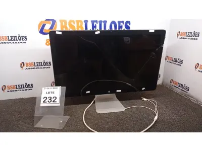 LOTE 232 - 01 IMAC APPLE. (NO ESTADO) ATENÇÃO! FAZER A VISITAÇÃO ANTES DE ARREMATAR, NÃO SABEMOS SE FUNCIONA, LEILÃO NÃO TEM GARANTIA E NEM DEVOLUÇÃO, SUJEITO A POSSÍVEIS AVARIAS VISÍVEIS/OCULTAS E/OU AUSÊNCIA DE COMPONENTES.