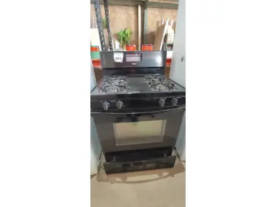 LOTE 091 - 01 FOGÃO. (NO ESTADO EM QUE SE ENCONTRA. SUJEITO A AVARIAS OCULTAS/VISÍVEIS.) BF8512Y