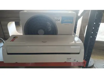 LOTE 004 - 01 AR CONDICIONADO MIDEA INVERTER SEM CONTROLE 18.000 BTUS. (NO ESTADO EM QUE SE ENCONTRA. SUJEITO A AVARIAS OCULTAS/VISÍVEIS.) BH1462J