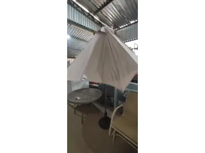 LOTE 087 - 01 GUARDA SOLCOM BASE. (NO ESTADO EM QUE SE ENCONTRA. SUJEITO A AVARIAS OCULTAS/VISÍVEIS.) BH1601S