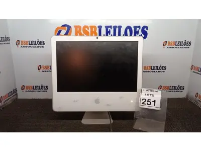 LOTE 251 - 01 IMAC APPLE. (NO ESTADO) ATENÇÃO! FAZER A VISITAÇÃO ANTES DE ARREMATAR, NÃO SABEMOS SE FUNCIONA, LEILÃO NÃO TEM GARANTIA E NEM DEVOLUÇÃO, SUJEITO A POSSÍVEIS AVARIAS VISÍVEIS/OCULTAS E/OU AUSÊNCIA DE COMPONENTES.