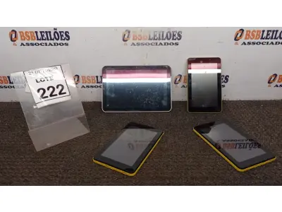 LOTE 222 - 03 TABLETS MARCA CCE E 01 MARCA MOTOROLA. (NO ESTADO) ATENÇÃO! FAZER A VISITAÇÃO ANTES DE ARREMATAR, NÃO SABEMOS SE FUNCIONA, LEILÃO NÃO TEM GARANTIA E NEM DEVOLUÇÃO, SUJEITO A POSSÍVEIS AVARIAS VISÍVEIS/OCULTAS E/OU AUSÊNCIA DE COMPONENTES.