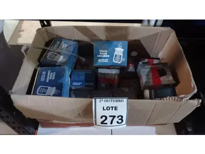 LOTE 273 - 01 LOTE VÁRIOS PERFURADORES DE PAPEL E TINTA PARA CARIMBO. (NO ESTADO) ATENÇÃO! FAZER A VISITAÇÃO ANTES DE ARREMATAR, NÃO SABEMOS SE FUNCIONA, LEILÃO NÃO TEM GARANTIA E NEM DEVOLUÇÃO, SUJEITO A POSSÍVEIS AVARIAS VISÍVEIS/OCULTAS E/OU AUSÊNCIA DE COMPONENTES.