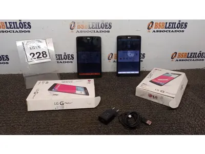 LOTE 228 - 02 TABLETS MODELO GPAD 8.0 4G MARCA LG. (NO ESTADO) ATENÇÃO! FAZER A VISITAÇÃO ANTES DE ARREMATAR, NÃO SABEMOS SE FUNCIONA, LEILÃO NÃO TEM GARANTIA E NEM DEVOLUÇÃO, SUJEITO A POSSÍVEIS AVARIAS VISÍVEIS/OCULTAS E/OU AUSÊNCIA DE COMPONENTES.