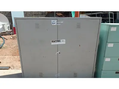 LOTE 330 - 01 CAIXA DE QUADRO ELÉTRICO PREDIAL. (NO ESTADO) ATENÇÃO! FAZER A VISITAÇÃO ANTES DE ARREMATAR, NÃO SABEMOS SE FUNCIONA, LEILÃO NÃO TEM GARANTIA E NEM DEVOLUÇÃO, SUJEITO A POSSÍVEIS AVARIAS VISÍVEIS/OCULTAS E/OU AUSÊNCIA DE COMPONENTES.