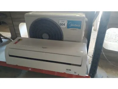 LOTE 004 - 01 AR CONDICIONADO MIDEA INVERTER SEM CONTROLE 18.000 BTUS. (NO ESTADO EM QUE SE ENCONTRA. SUJEITO A AVARIAS OCULTAS/VISÍVEIS.) BH1462J