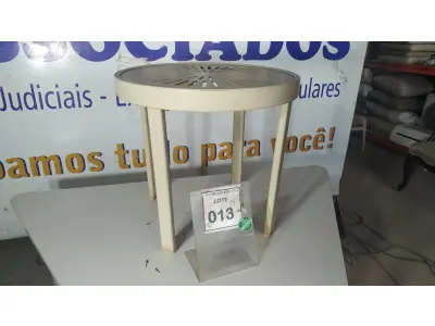 LOTE 013 - 01 MESA DE JARDIM. (NO ESTADO EM QUE SE ENCONTRA. SUJEITO A AVARIAS OCULTAS/VISÍVEIS.) BF8580M