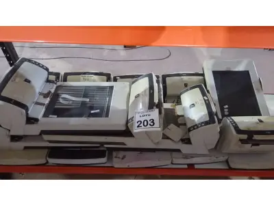 LOTE 203 - 10 SCANNERS MARCA FUJITSU. (NO ESTADO) ATENÇÃO! FAZER A VISITAÇÃO ANTES DE ARREMATAR, NÃO SABEMOS SE FUNCIONA, LEILÃO NÃO TEM GARANTIA E NEM DEVOLUÇÃO, SUJEITO A POSSÍVEIS AVARIAS VISÍVEIS/OCULTAS E/OU AUSÊNCIA DE COMPONENTES.