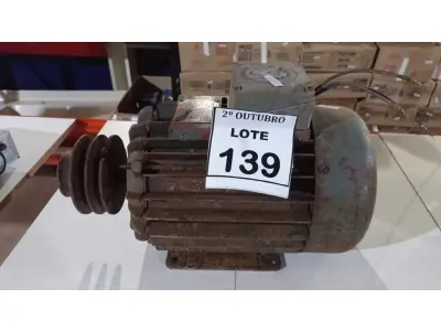 LOTE 139 - 01 MOTOR ELÉTRICO MARCA ARNO DE 4CV. (NO ESTADO) ATENÇÃO! FAZER A VISITAÇÃO ANTES DE ARREMATAR, NÃO SABEMOS SE FUNCIONA, LEILÃO NÃO TEM GARANTIA E NEM DEVOLUÇÃO, SUJEITO A POSSÍVEIS AVARIAS VISÍVEIS/OCULTAS E/OU AUSÊNCIA DE COMPONENTES.
