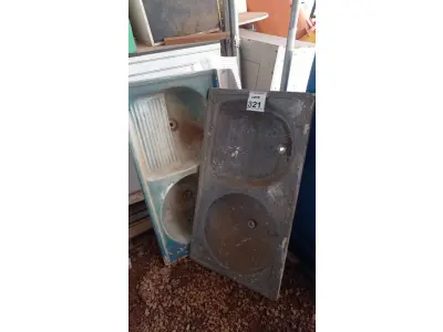 LOTE 321 - 02 TANQUES DE LAVAR. (NO ESTADO) ATENÇÃO! FAZER A VISITAÇÃO ANTES DE ARREMATAR, NÃO SABEMOS SE FUNCIONA, LEILÃO NÃO TEM GARANTIA E NEM DEVOLUÇÃO, SUJEITO A POSSÍVEIS AVARIAS VISÍVEIS/OCULTAS E/OU AUSÊNCIA DE COMPONENTES.