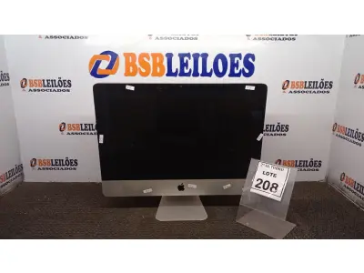 LOTE 208 - 01 IMAC APPLE. (NO ESTADO) ATENÇÃO! FAZER A VISITAÇÃO ANTES DE ARREMATAR, NÃO SABEMOS SE FUNCIONA, LEILÃO NÃO TEM GARANTIA E NEM DEVOLUÇÃO, SUJEITO A POSSÍVEIS AVARIAS VISÍVEIS/OCULTAS E/OU AUSÊNCIA DE COMPONENTES.