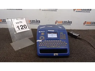 LOTE 120 - 01 IMPRESSORA DE ETIQUETAS MARCA BRADY MODELO BMP71. (NO ESTADO) ATENÇÃO! FAZER A VISITAÇÃO ANTES DE ARREMATAR, NÃO SABEMOS SE FUNCIONA, LEILÃO NÃO TEM GARANTIA E NEM DEVOLUÇÃO, SUJEITO A POSSÍVEIS AVARIAS VISÍVEIS/OCULTAS E/OU AUSÊNCIA DE COMPONENTES.